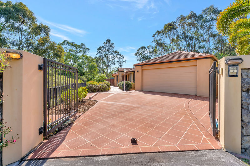 Open2view Property 607053 Tour 11 Sarah Place, Ashmore, Gold Coast